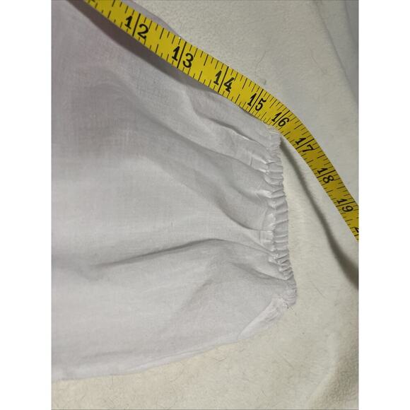 Women’s White Embroidered Bell Sleeve Slit Front Top Small - Picture 10 of 10
